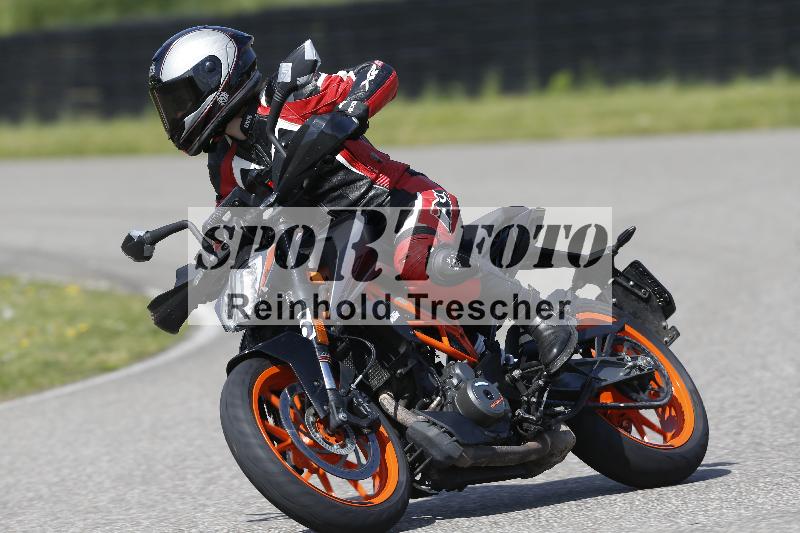 Archiv-2025/09 22.04.2025 Cornu Master School ADR/gruen-vert/36